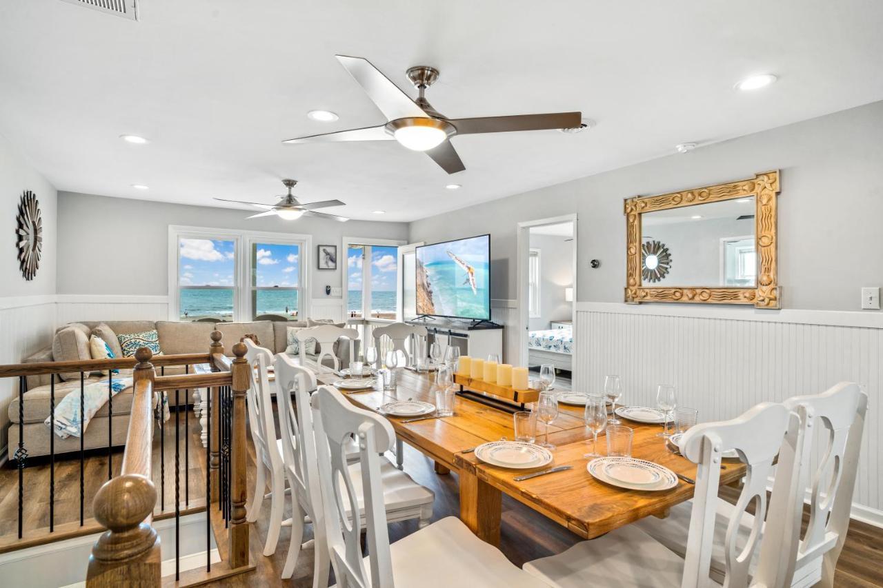 Ocean Daze - Sleeps 22, Direct Oceanfront, Renovated May 2022 Villa Holden Beach Exterior photo